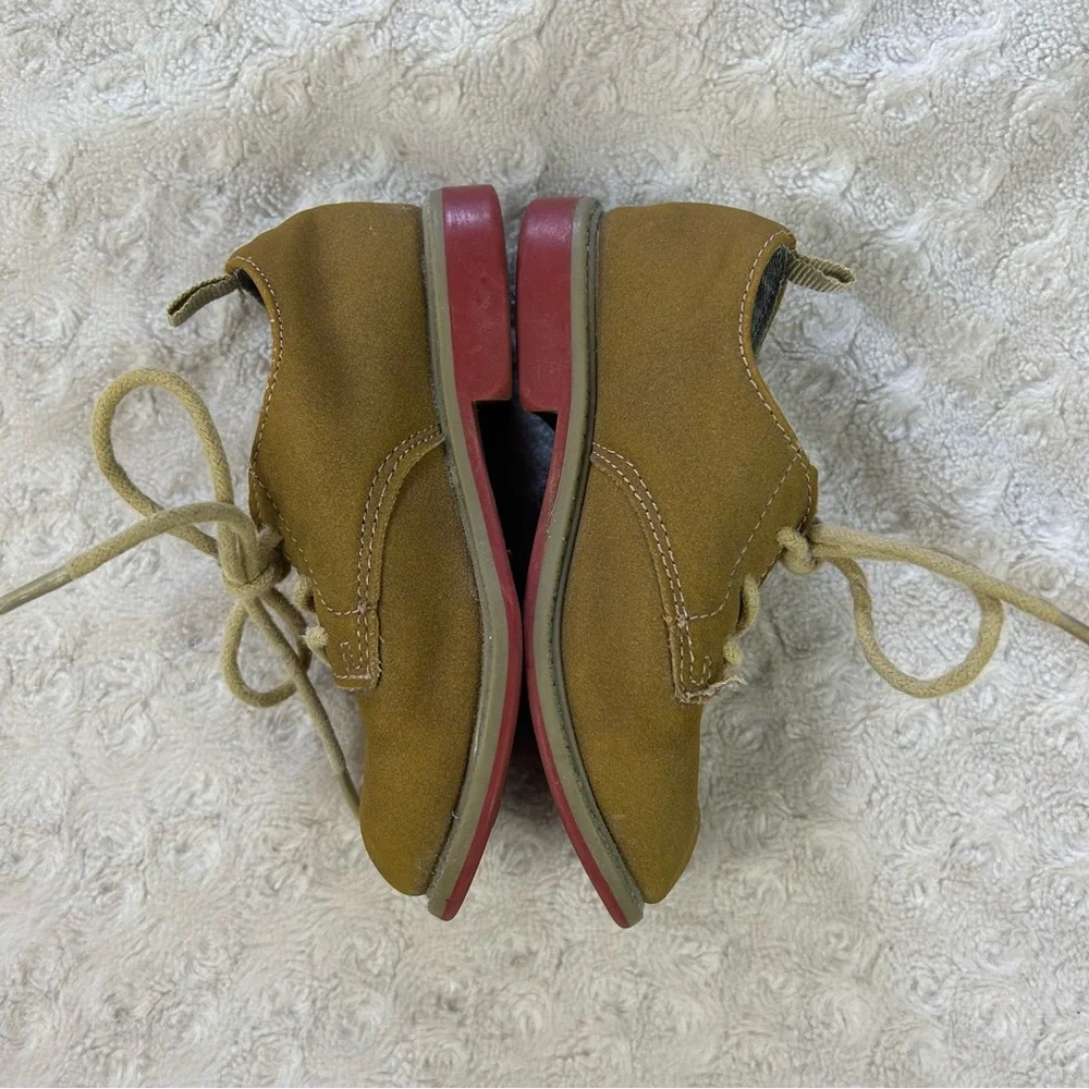 Carter’s Loafers Toddler Boy Dress Shoes Tan Size 7